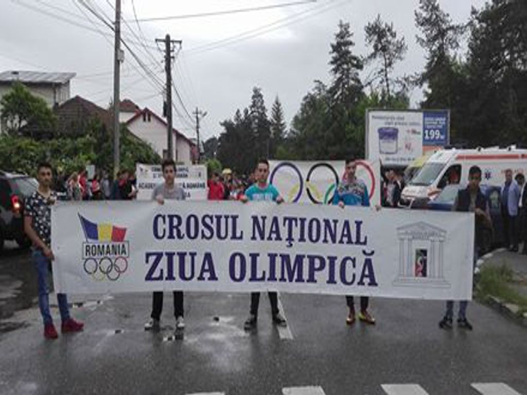 Imagine asociată noutății: Crosul ”Ziua Olimpica”.