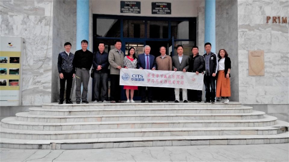 Imagine asociată noutății: Un grup de turisti si potentiali investitori din provincia Tianjin - China au vizitat Baile Govora.