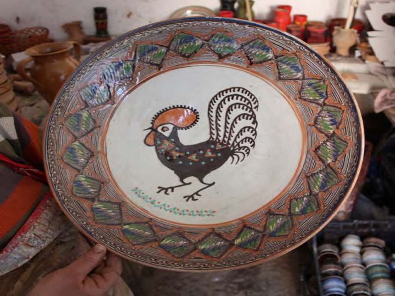 Farfurie de ceramica de Horezu